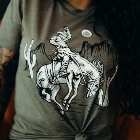 THE BRONC RIDER Handmade Graphic Tee - Picture 9 of 9